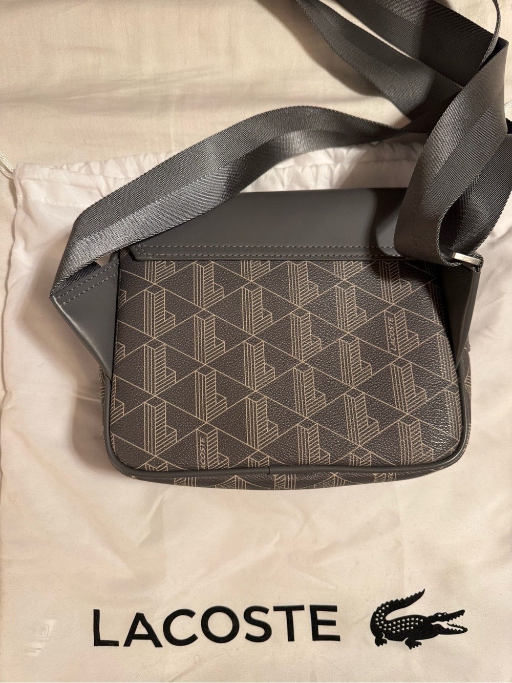 Lacoste Men's Crossbody Satchel with Dust bag - Picture 3 of 5
